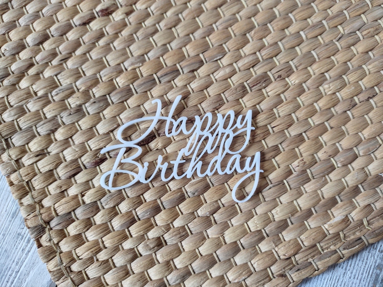 Topper boczny Happy Birthday białe plexi (2)
