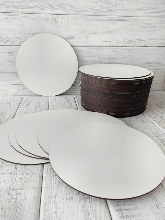 Podkład pod tort sztywne HDF białe 25 cm 50 szt (4)