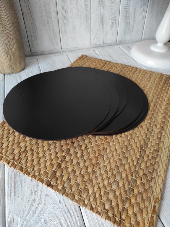 Podkłady pod tort okrągłe 26 cm czarna HDF 5 szt (2)