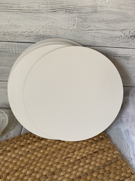 Podkłady pod tort okrągłe 22 cm biała HDF 10 szt (2)