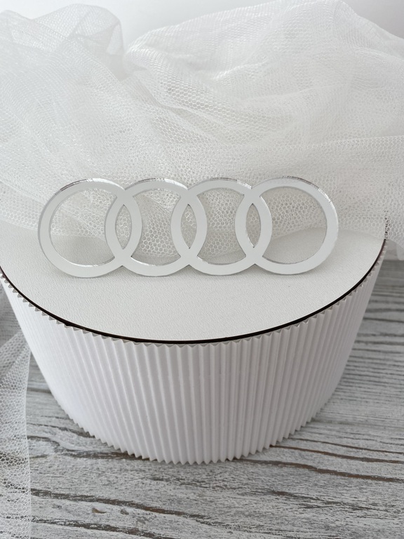 Topper Audi 10*3,5 cm Plexi  (2)