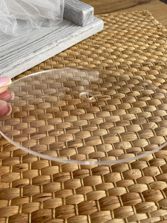 Podkład z otworem do tortu piętrowego 16 cm PLEXI przezroczyste  (3)